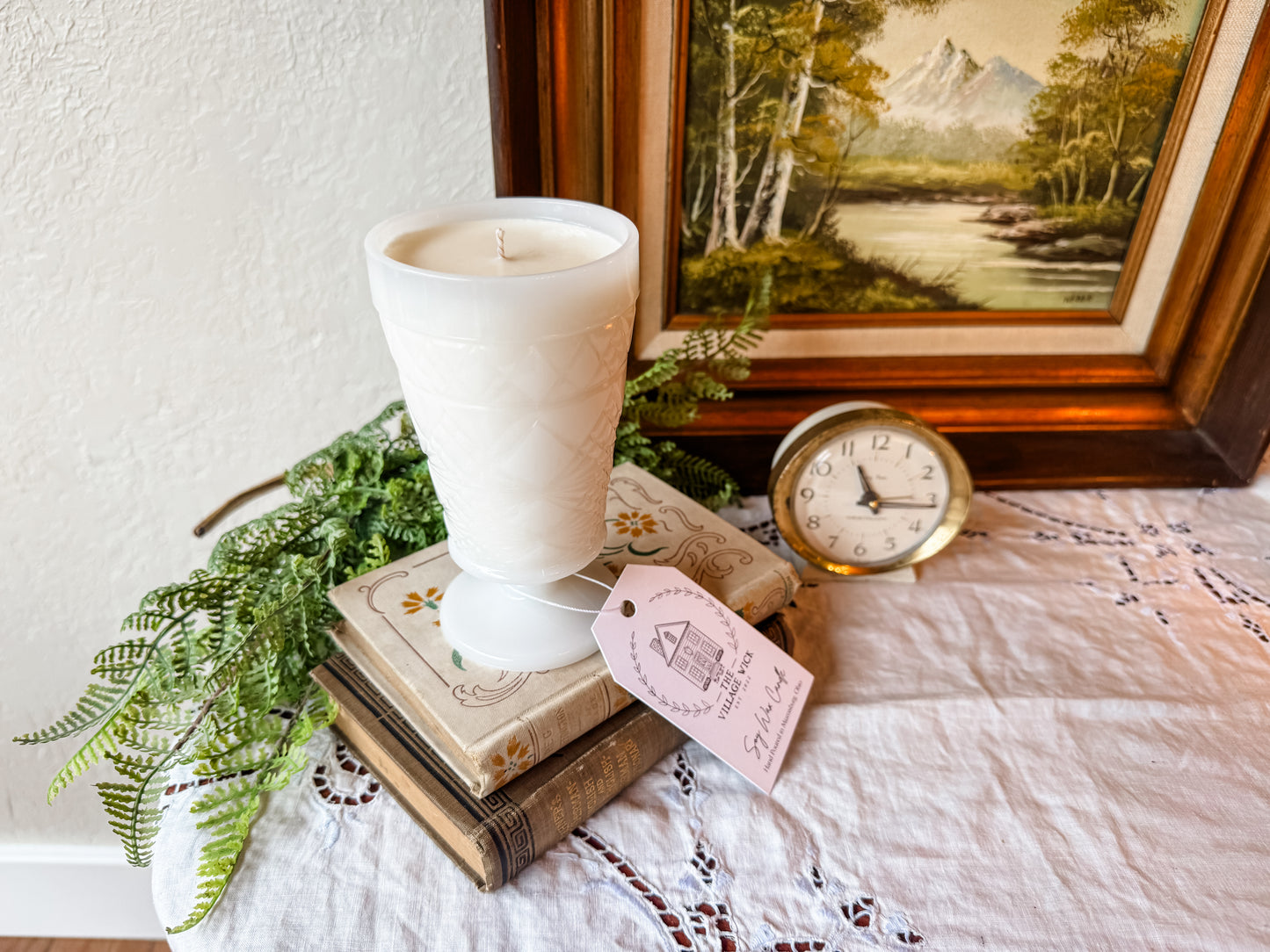 Vintage Milk Glass Candle - Oakmoss & Amber
