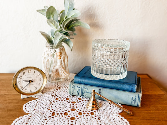 Galentine's Day Candle Making Class