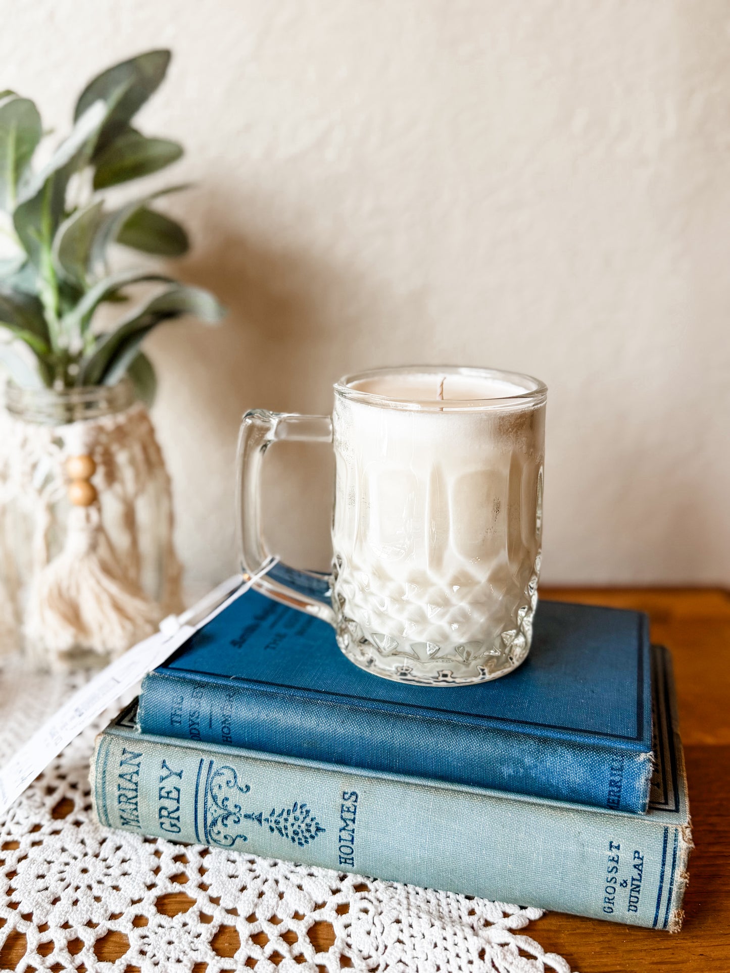 Vintage Glass Mug Candle with Square Handle - Palo Santo