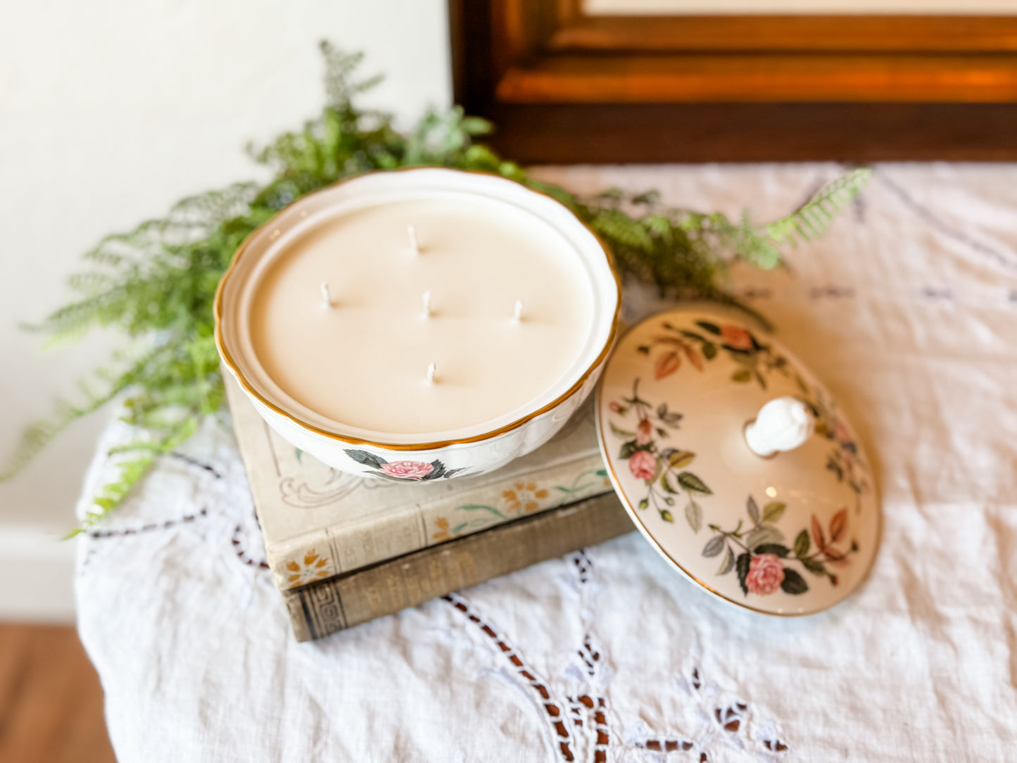 Vintage Wedgwood Trinket Dish Candle - Strolling in Milan