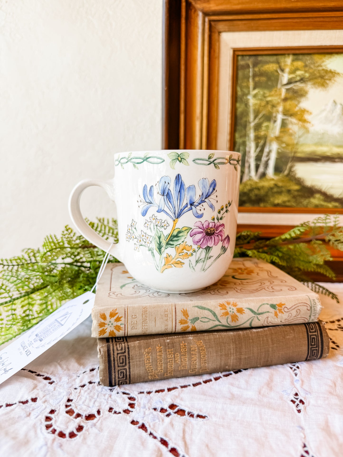 Vintage Mug Candle with Florals - Parisian Cafe